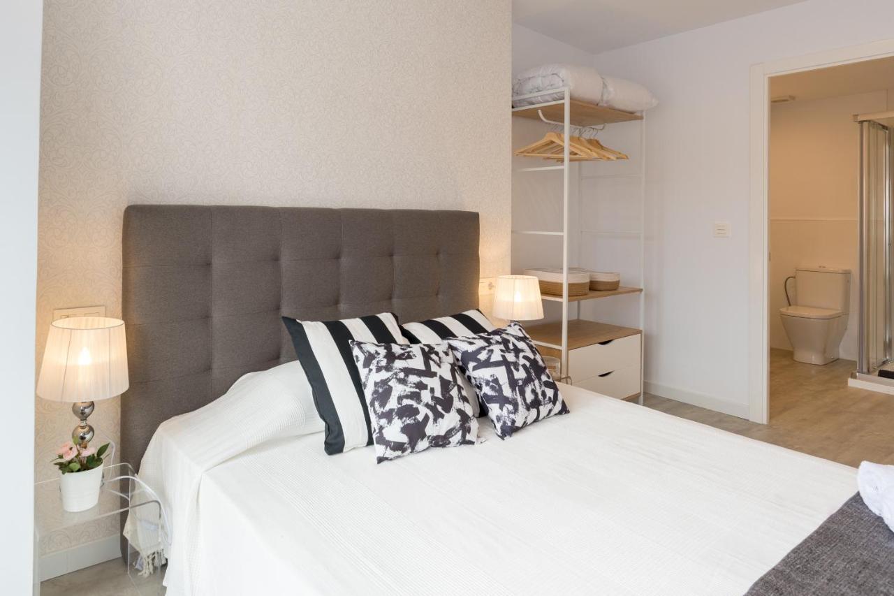 Urbe10 Angel Ganivet 2 Bedrooms Apartment Málaga Exterior foto